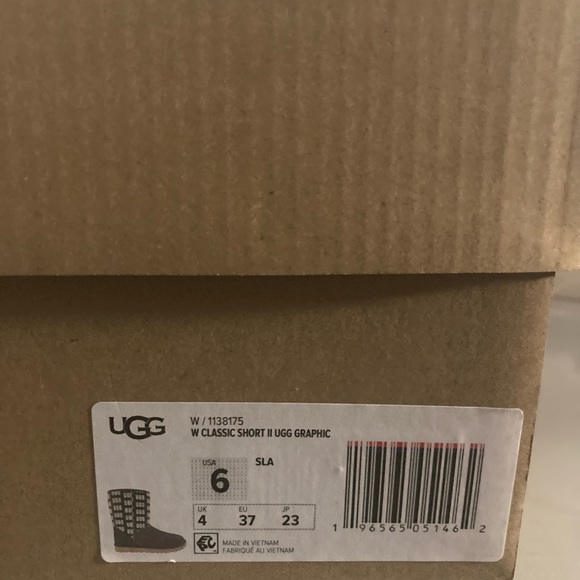 UGG CLASSIC SHORT II GRAPHIC BOOTS SIZE 6 GRAY/GREEN - Picture 4 of 4